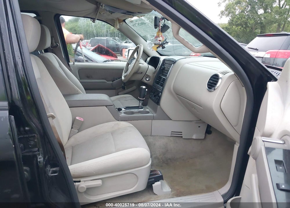 2006 FORD EXPLORER XLT VIN: 1FMEU73E46UB11478
