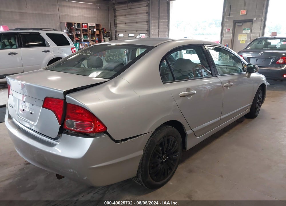 2008 HONDA CIVIC SDN LX VIN: 2HGFA165X8H502068