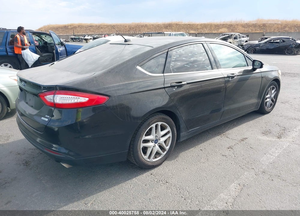 2016 FORD FUSION SE VIN: 3FA6P0HD3GR215692