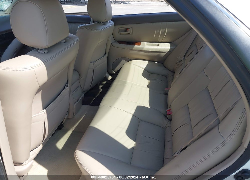 1999 LEXUS ES 300 VIN: JT8BF28G8X0182334