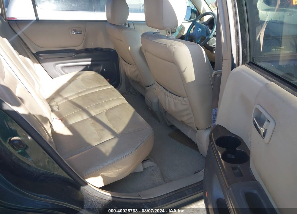 2002 TOYOTA HIGHLANDER LIMITED V6 VIN: JTEHF21A520055045