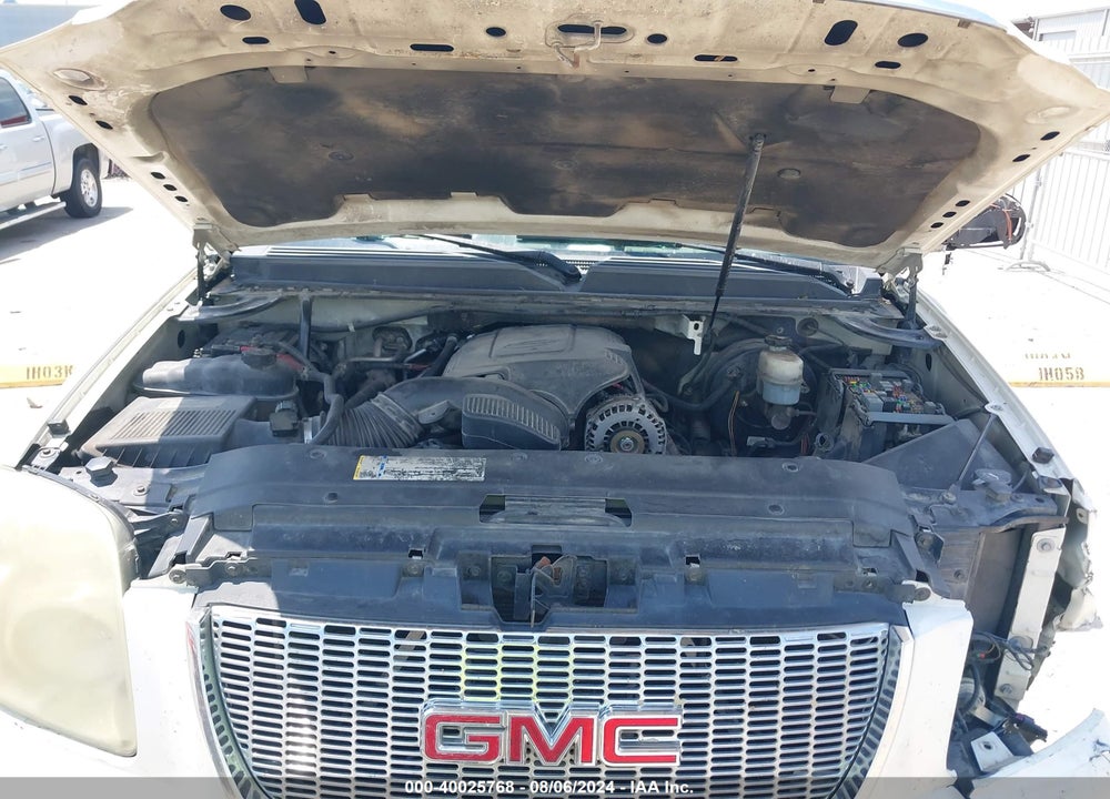 2010 GMC YUKON VIN: 1GKUCCE09AR260126