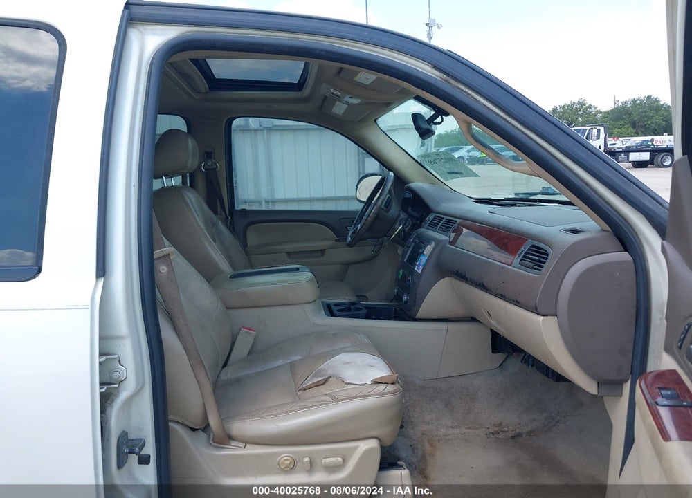 2010 GMC YUKON VIN: 1GKUCCE09AR260126