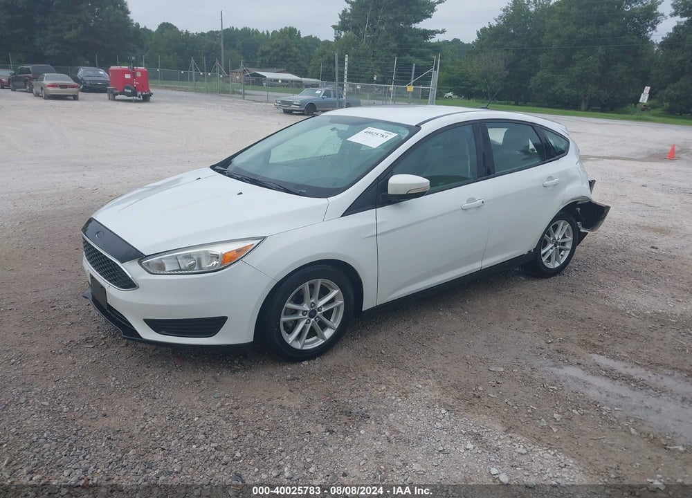 2015 FORD FOCUS SE VIN: 1FADP3K2XFL304298