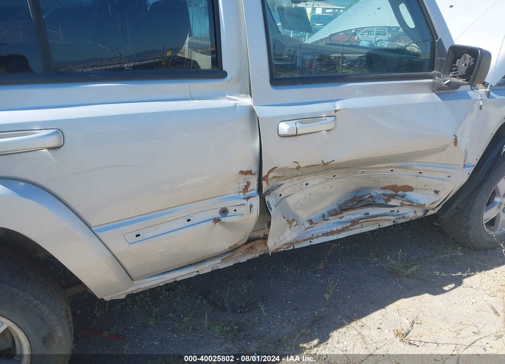 2006 JEEP COMMANDER LIMITED VIN: 1J8HG58296C275920