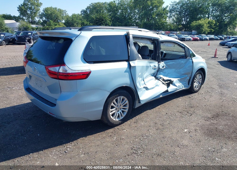 2017 TOYOTA SIENNA VIN: 5TDYZ3DC0HS779729