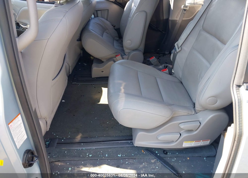 2017 TOYOTA SIENNA VIN: 5TDYZ3DC0HS779729