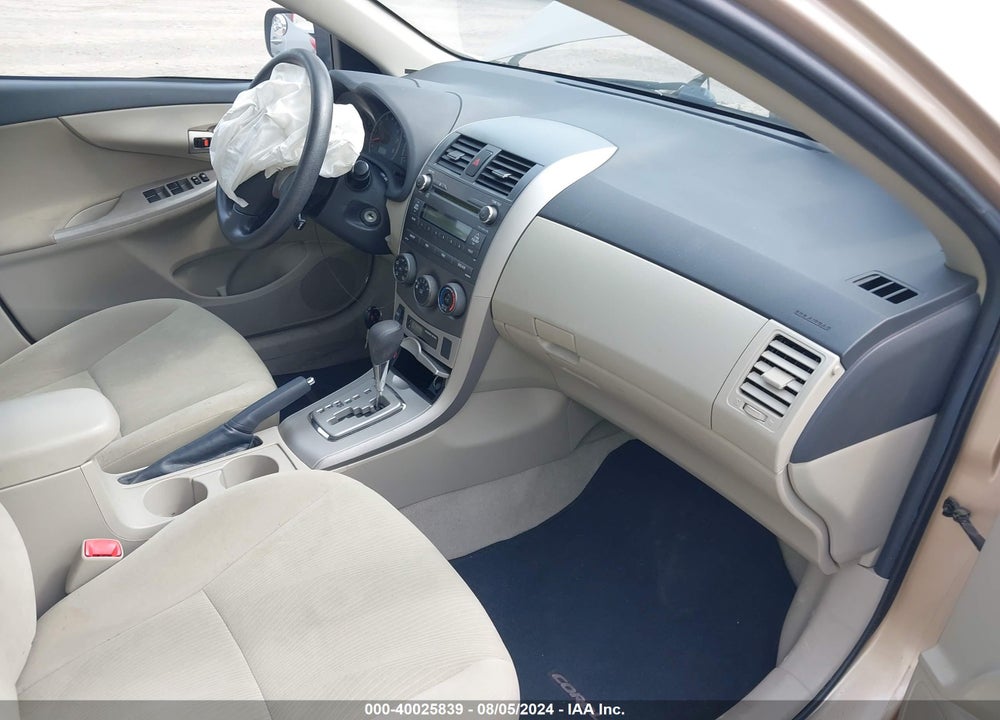 2011 TOYOTA COROLLA LE VIN: 2T1BU4EE0BC745977