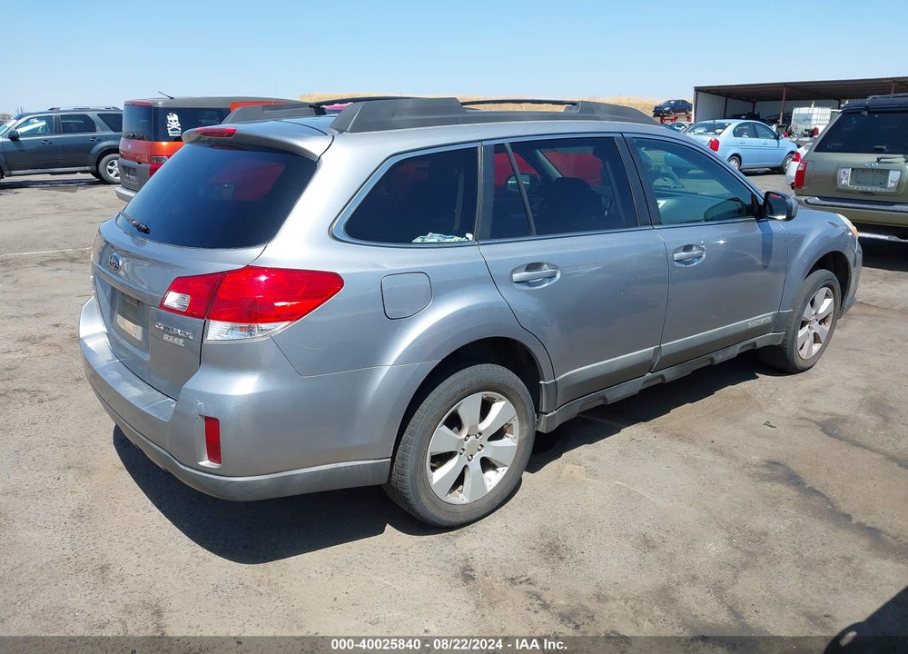 2010 SUBARU OUTBACK 2.5I PREMIUM VIN: 4S4BRBCC7A3381518