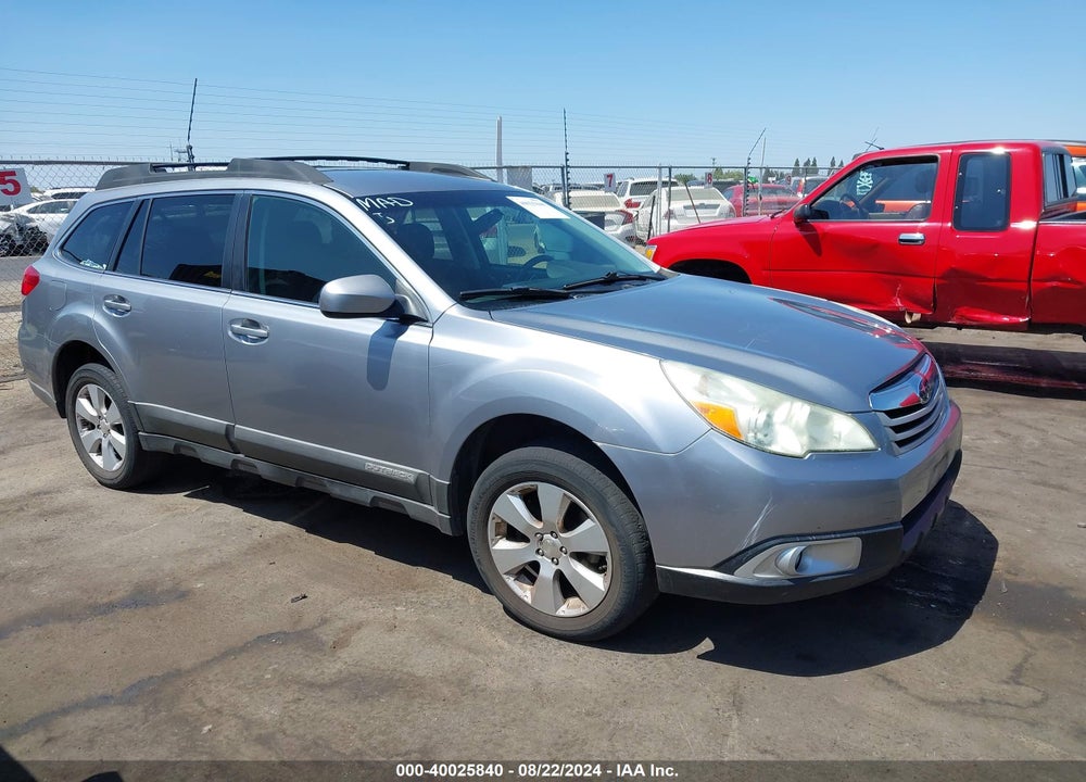 2010 SUBARU OUTBACK 2.5I PREMIUM VIN: 4S4BRBCC7A3381518