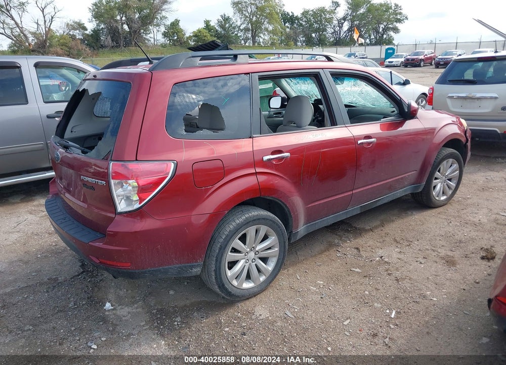 2011 SUBARU FORESTER 2.5X PREMIUM VIN: JF2SHBDC4BH768670