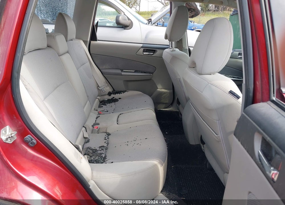 2011 SUBARU FORESTER 2.5X PREMIUM VIN: JF2SHBDC4BH768670