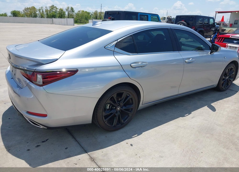 2022 LEXUS ES 350 F-SPORT VIN: 58AJZ1B16NU111498