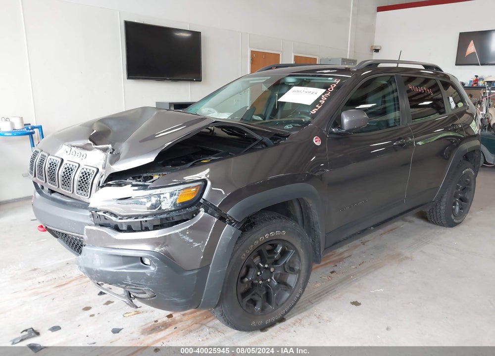 2019 JEEP CHEROKEE TRAILHAWK ELITE 4X4 VIN: 1C4PJMBX7KD186533