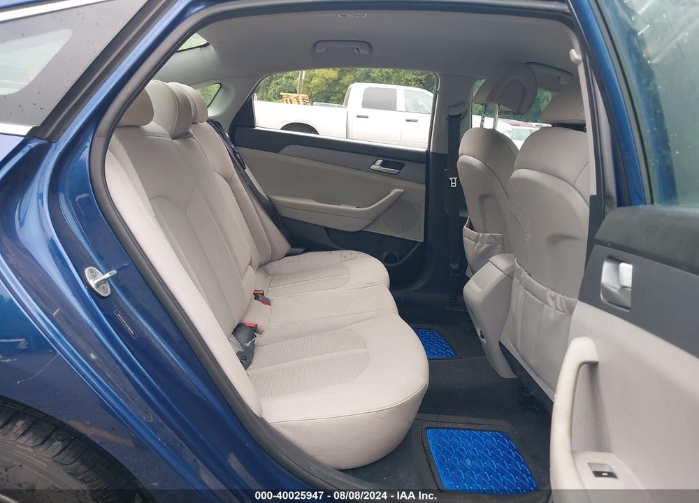 2017 HYUNDAI SONATA VIN: 5NPE24AF2HH489493