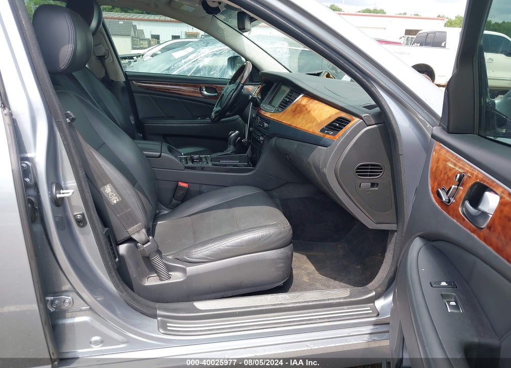 2014 HYUNDAI EQUUS SIGNATURE VIN: KMHGH4JHXEU085170