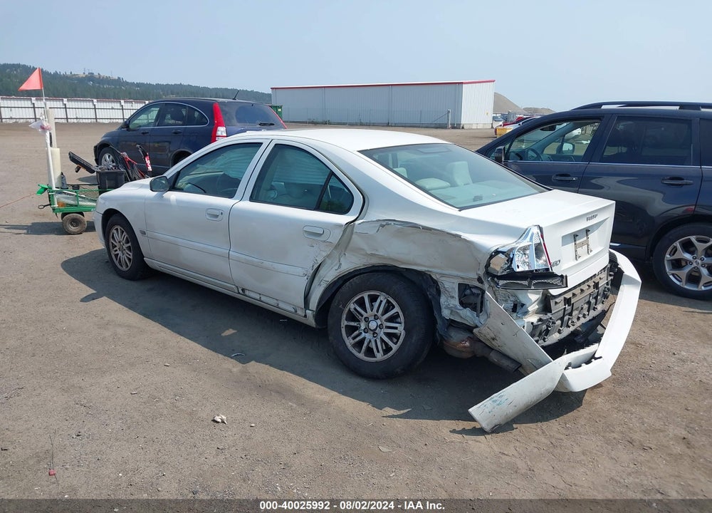 2005 VOLVO S60 2.4 VIN: YV1RS612452479839