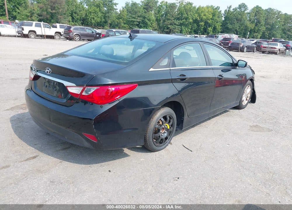 2014 HYUNDAI SONATA GLS VIN: 5NPEB4AC8EH841316