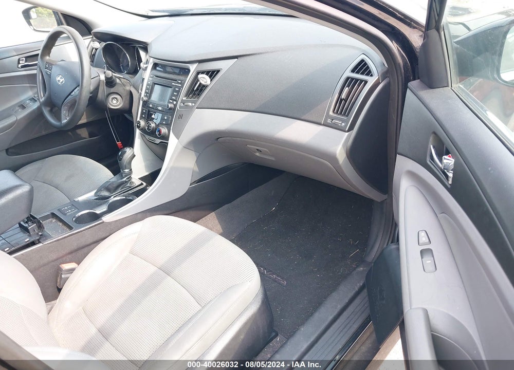 2014 HYUNDAI SONATA GLS VIN: 5NPEB4AC8EH841316