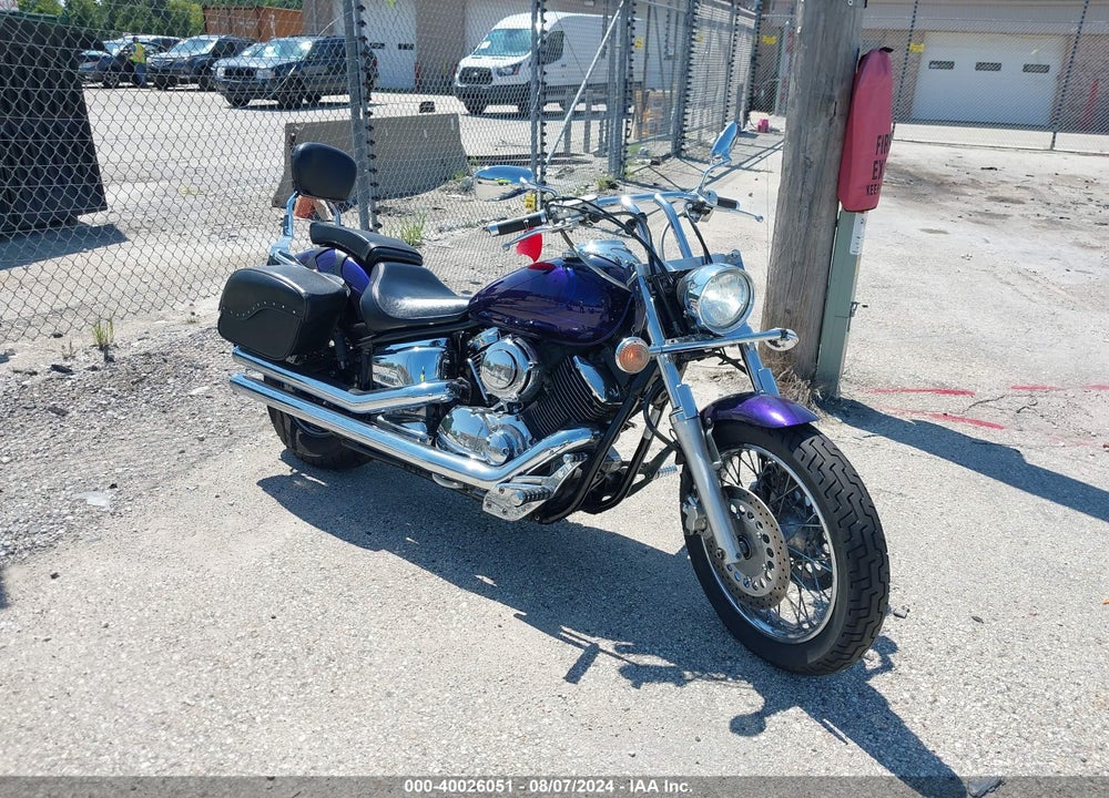 2004 YAMAHA XVS1100 A VIN: JYAVP11E44A060375