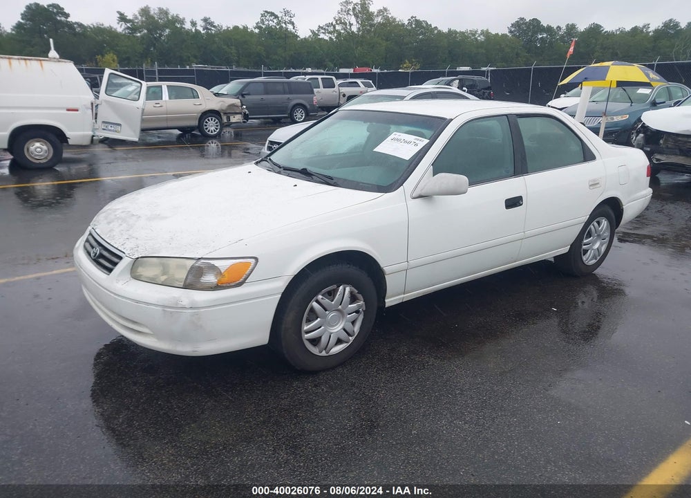 2000 TOYOTA CAMRY LE VIN: 4T1BG22K4YU956340