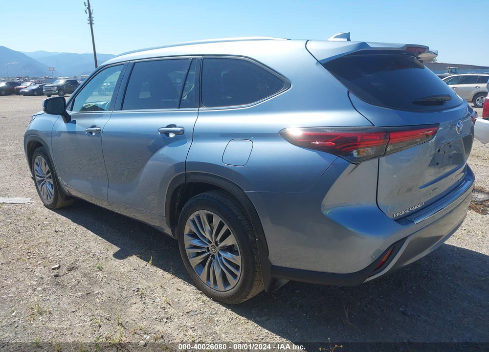 2022 TOYOTA HIGHLANDER PLATINUM VIN: 5TDFZRBH6NS216818