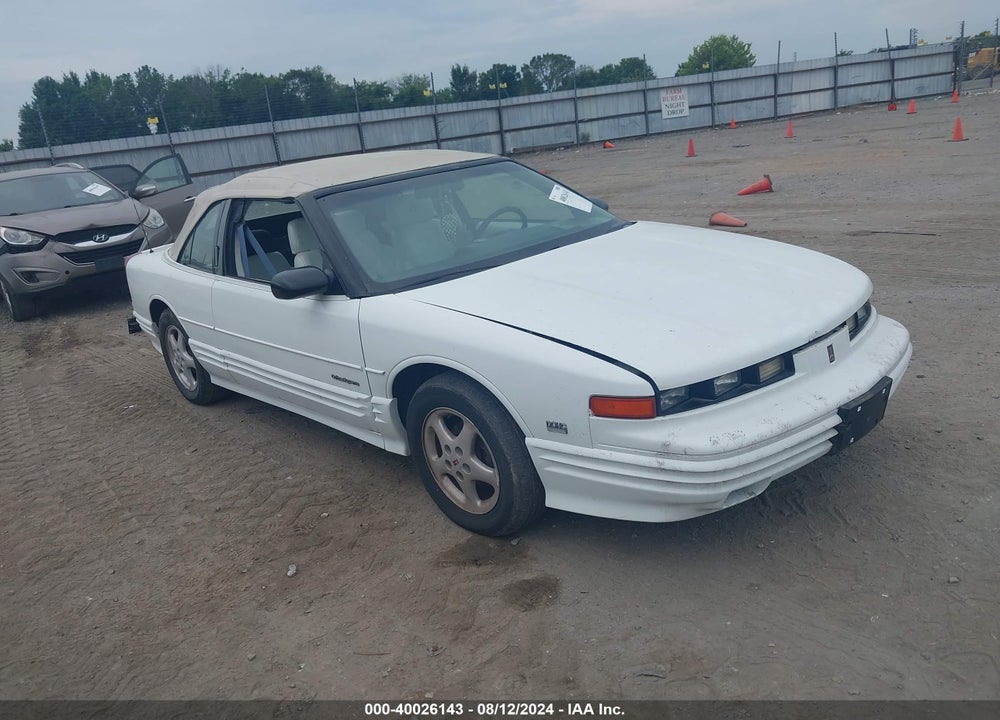 1994 OLDSMOBILE CUTLASS SUPREME VIN: 1G3WT35X1RD375393