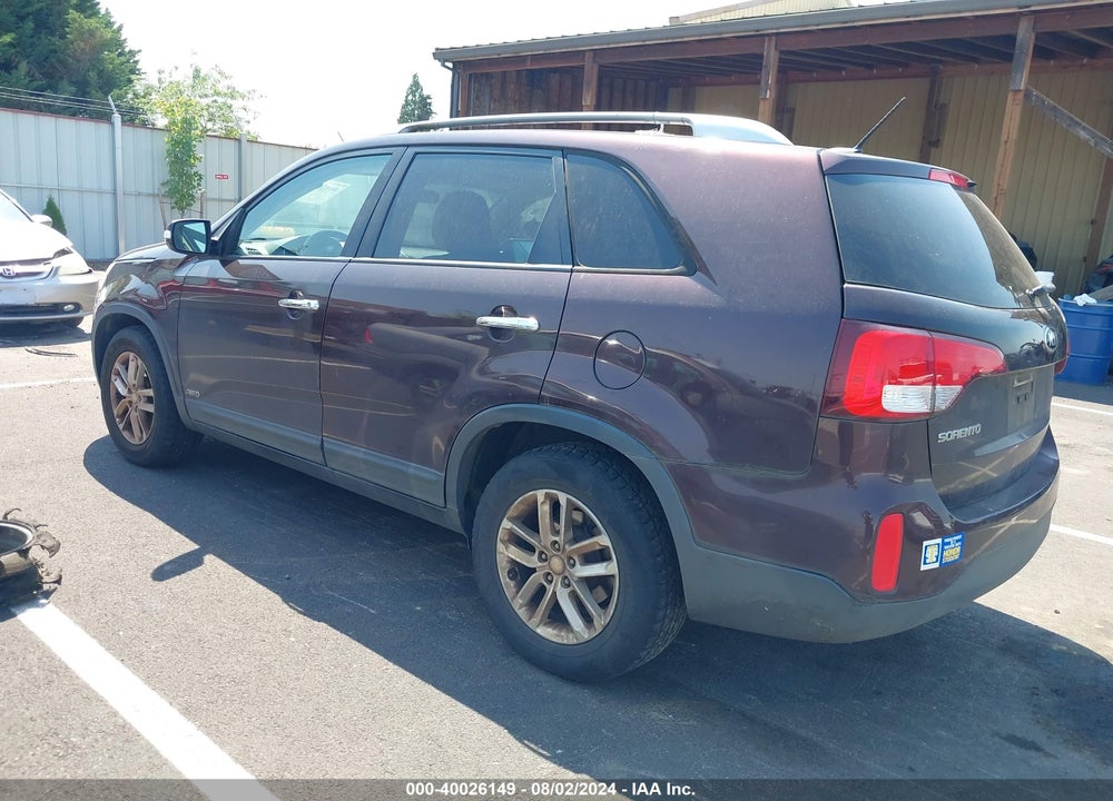 2015 KIA SORENTO LX V6 VIN: 5XYKTDA72FG604672