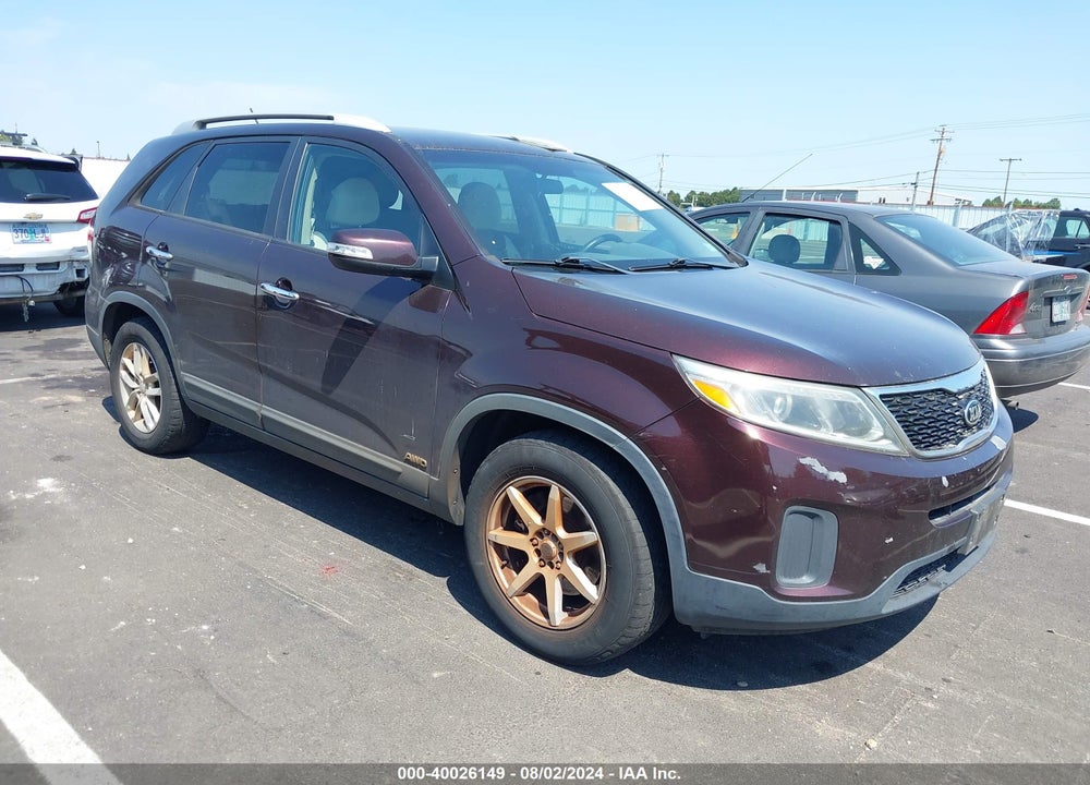2015 KIA SORENTO LX V6 VIN: 5XYKTDA72FG604672