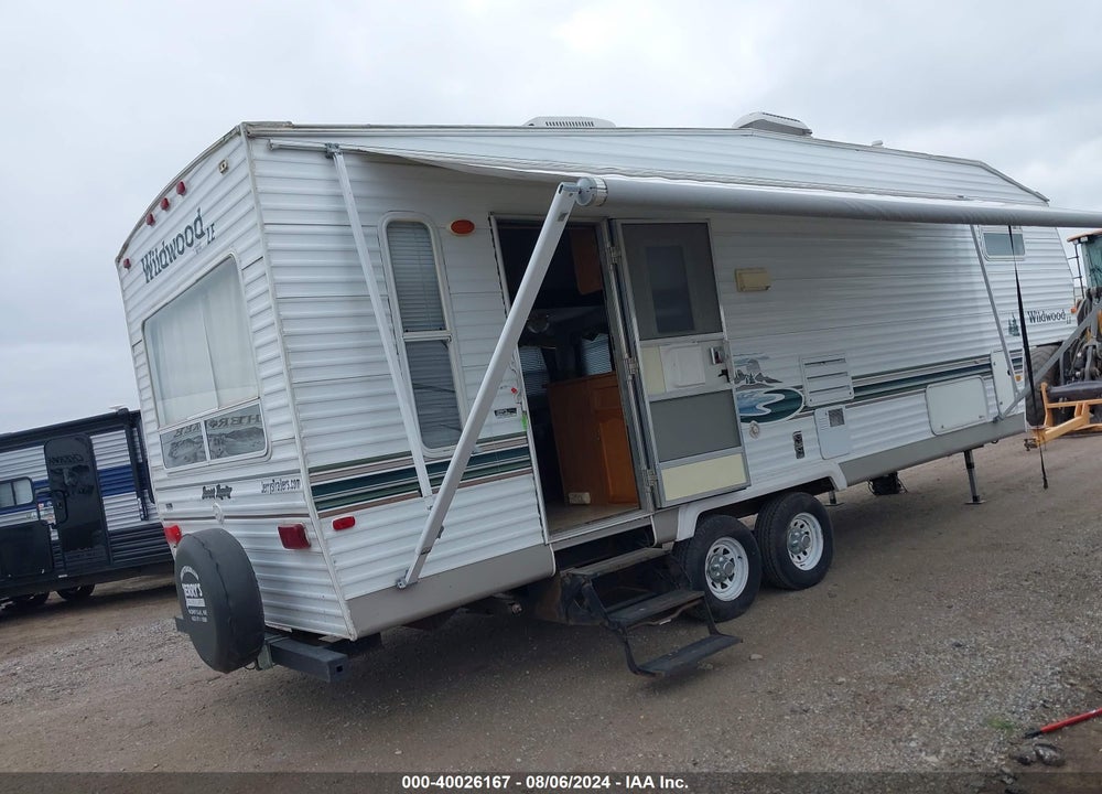 2003 FORREST RIVER WILDWOOD LE 27RLSS VIN: 4X4FWDC233R330934