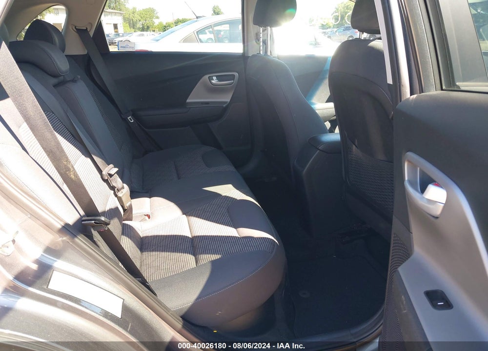 2018 KIA NIRO LX VIN: KNDCB3LC6J5150312