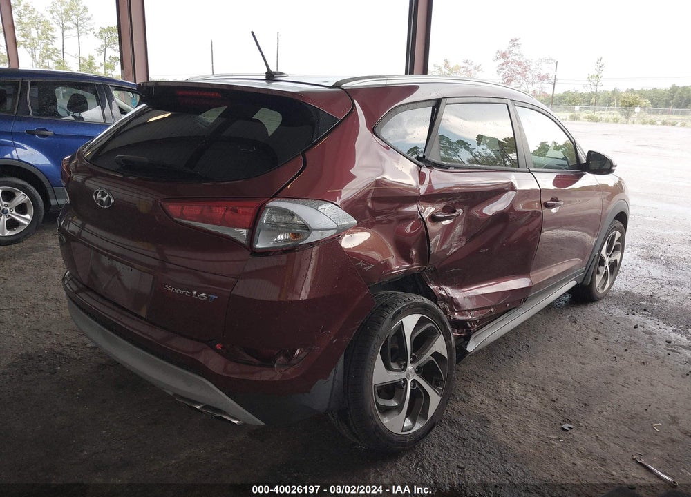 2017 HYUNDAI TUCSON SPORT VIN: KM8J33A28HU397096