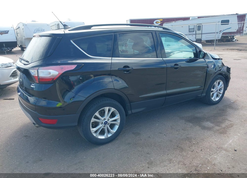 2018 FORD ESCAPE SEL VIN: 1FMCU9HD7JUC37913
