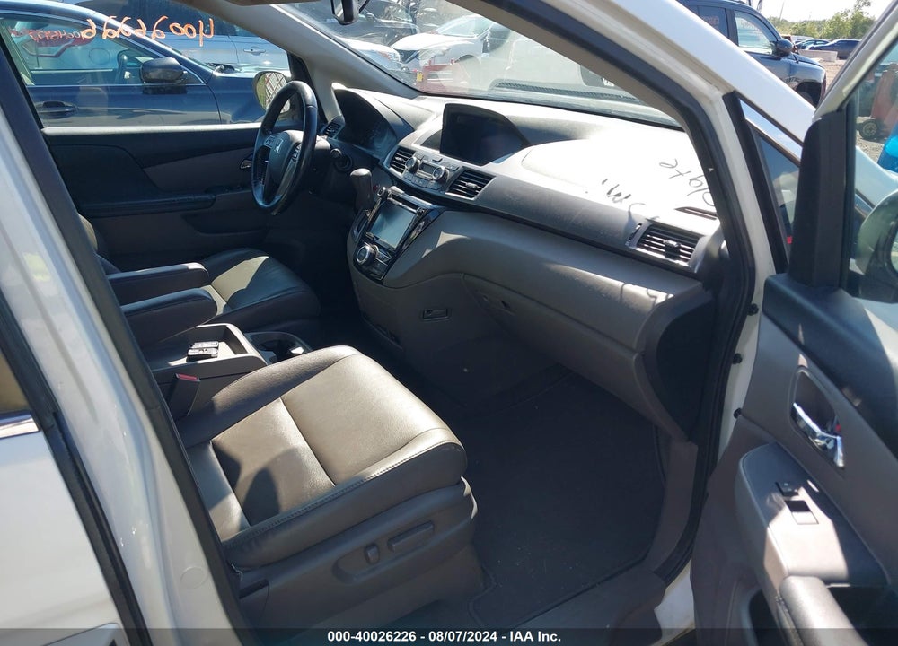 2015 HONDA ODYSSEY EX-L VIN: 5FNRL5H69FB102105