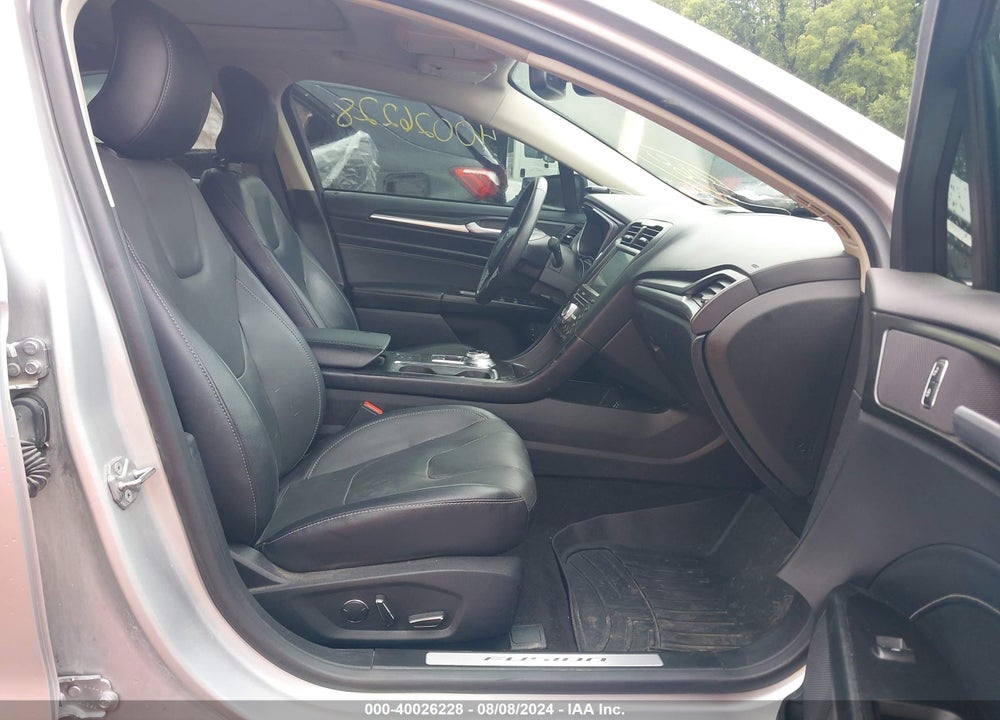 2019 FORD FUSION HYBRID VIN: 3FA6P0RU2KR273610
