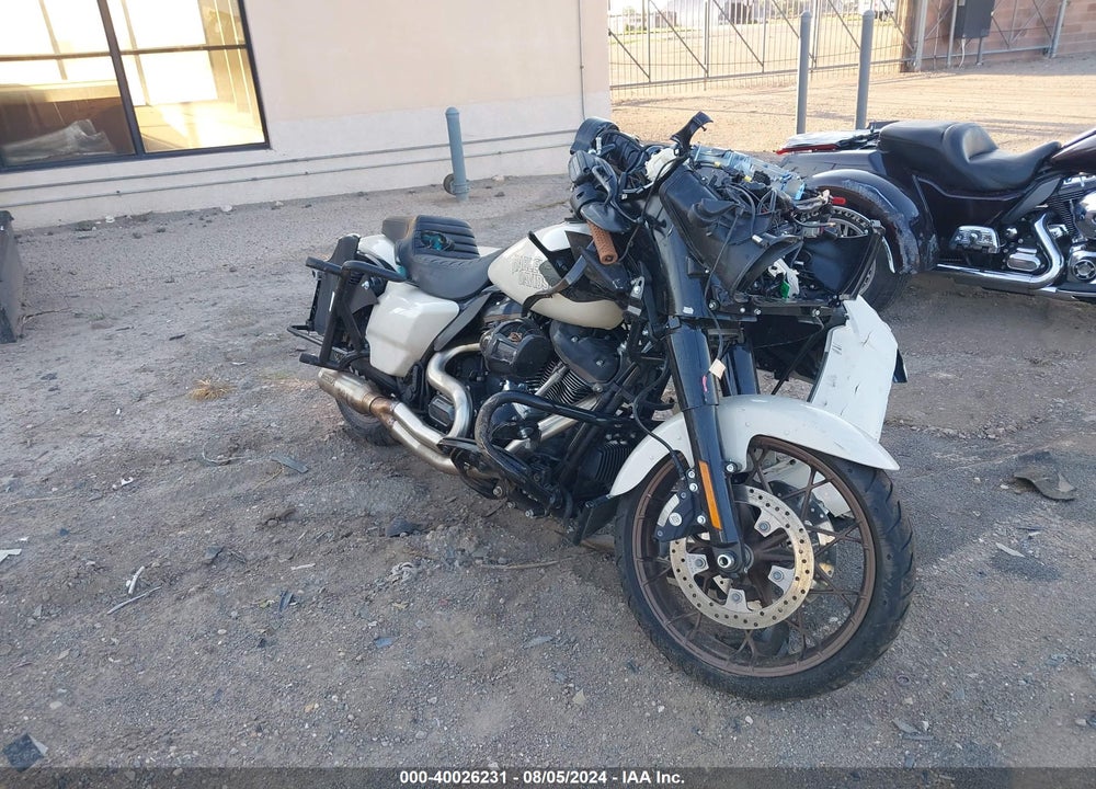 2023 HARLEY-DAVIDSON FLTRXST VIN: 1HD1ACL11PB623695