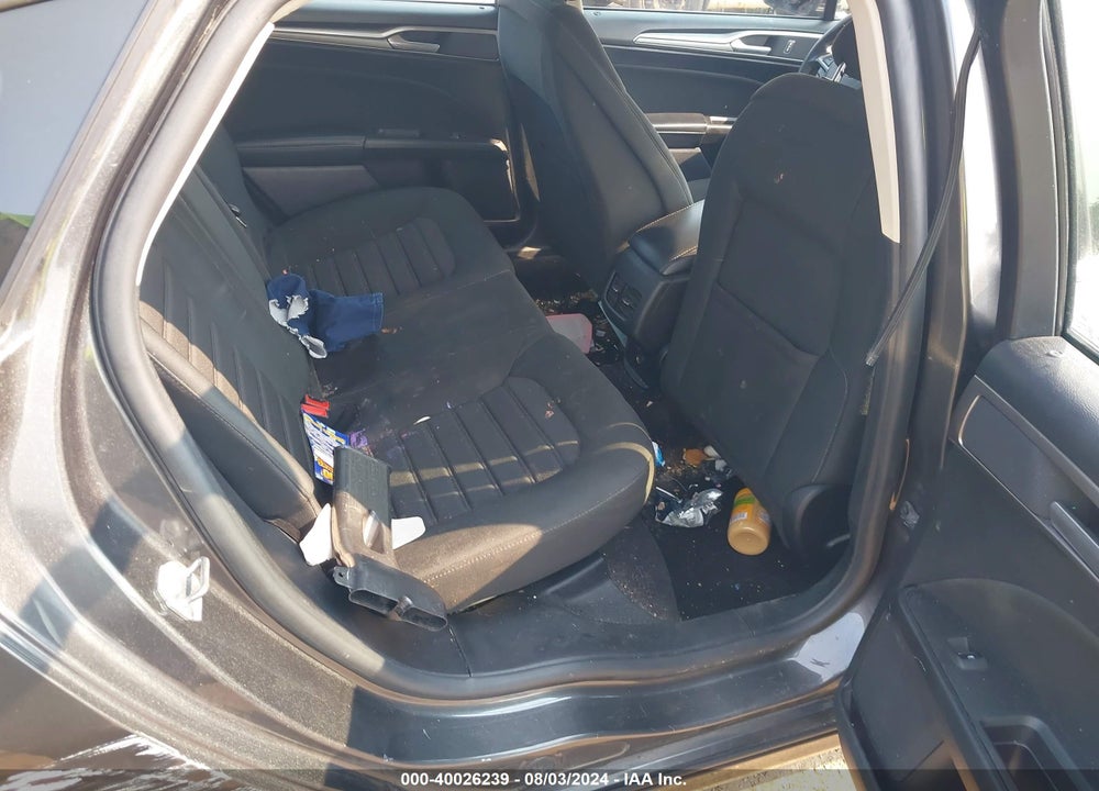 2019 FORD FUSION SE VIN: 3FA6P0H70KR265839