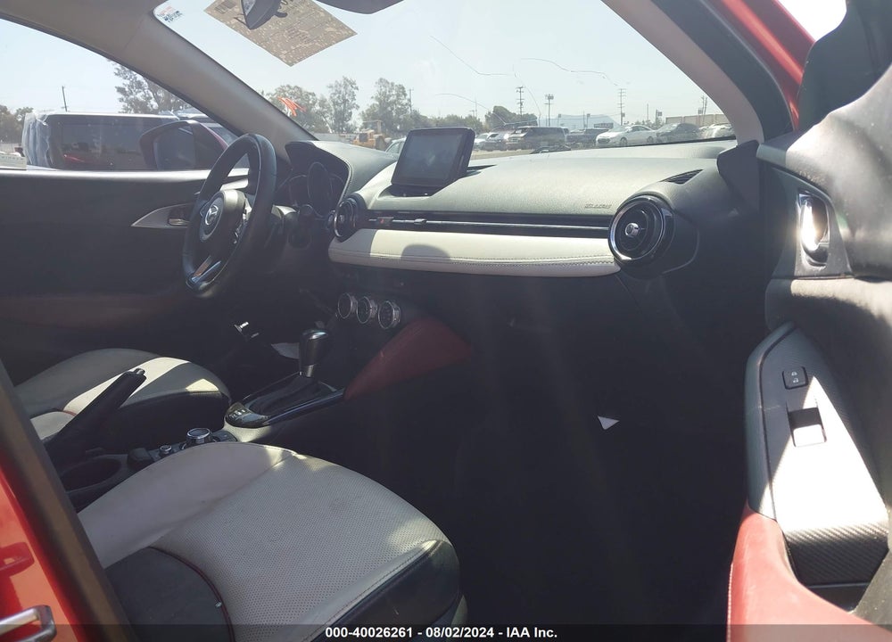 2018 MAZDA CX-3 GRAND TOURING VIN: JM1DKFD75J0310409