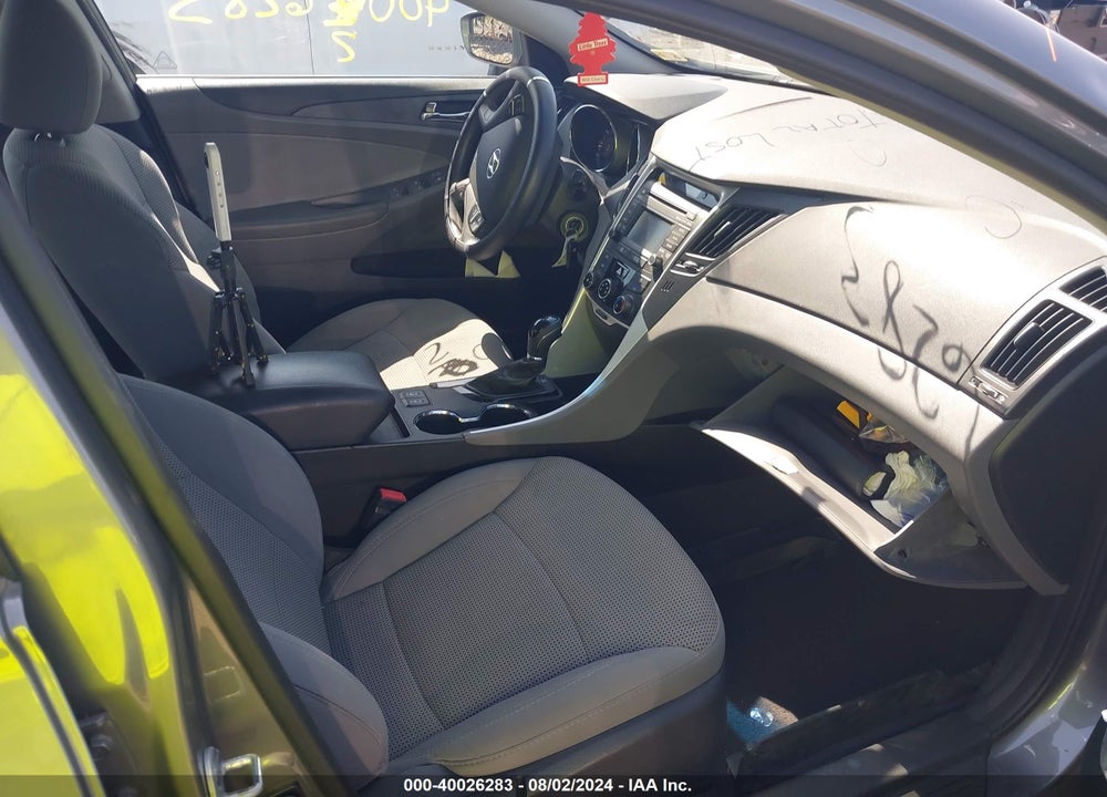 2014 HYUNDAI SONATA GLS VIN: 5NPEB4AC6EH819072