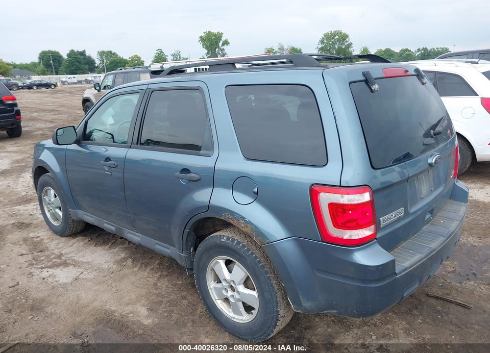 2011 FORD ESCAPE XLT AUTOMATIC VIN: 1FMCU9DG2BKB55715