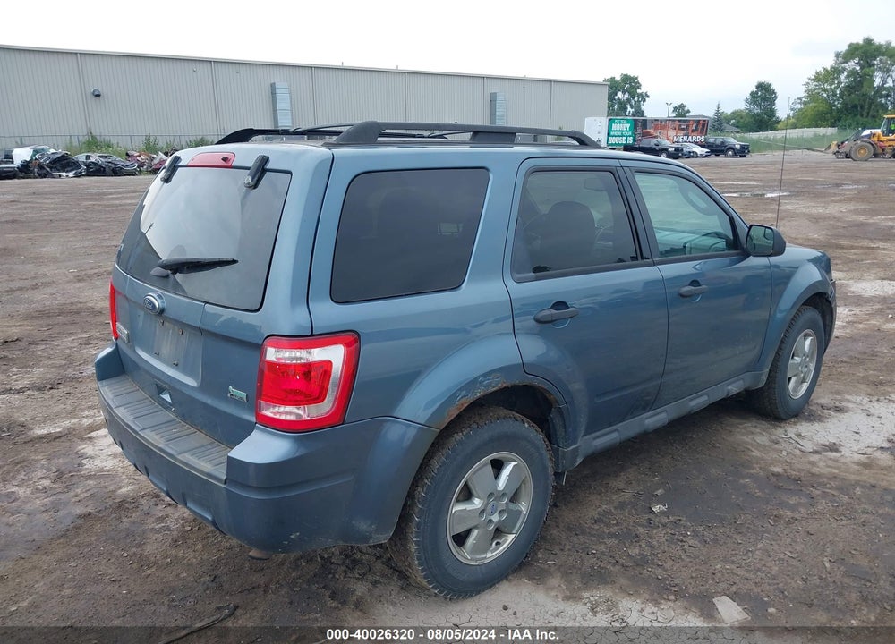 2011 FORD ESCAPE XLT AUTOMATIC VIN: 1FMCU9DG2BKB55715