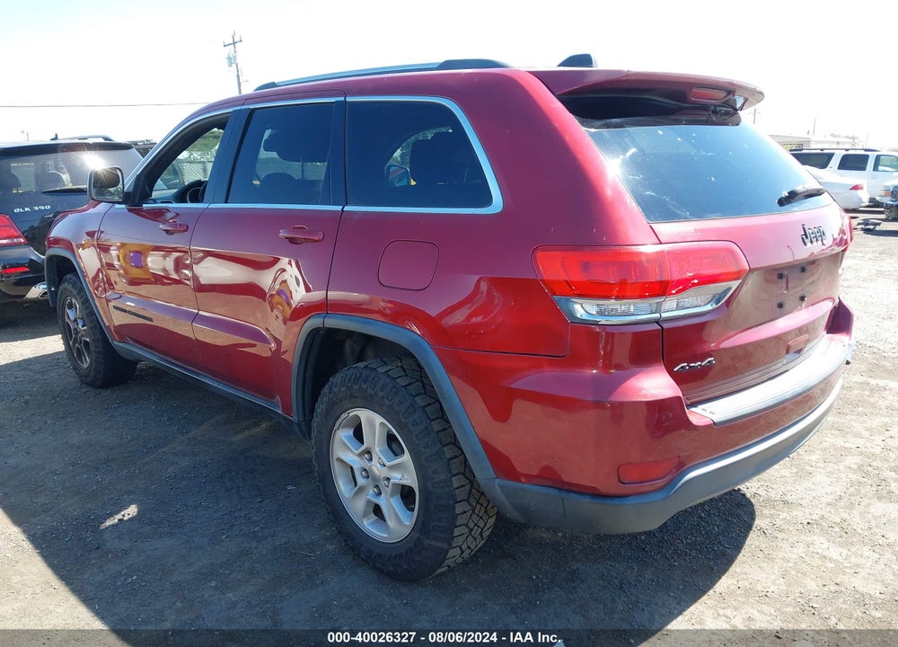 2015 JEEP GRAND CHEROKEE LAREDO VIN: 1C4RJFAG2FC821563