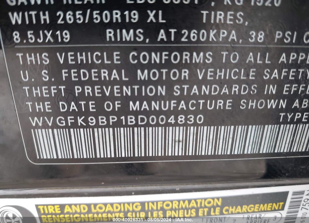2011 VOLKSWAGEN TOUAREG TDI LUX VIN: WVGFK9BP1BD004830