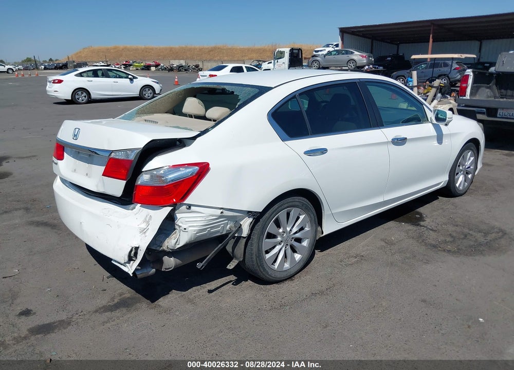 2014 HONDA ACCORD VIN: 1HGCR2F70EA083726