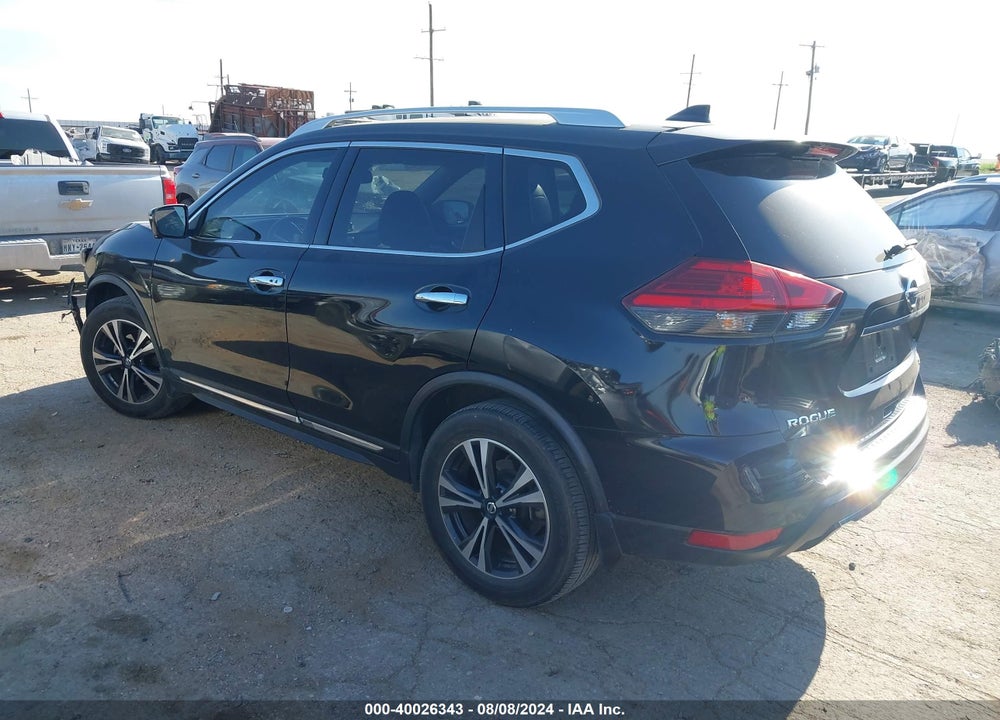 2017 NISSAN ROGUE SL VIN: JN8AT2MV8HW281068