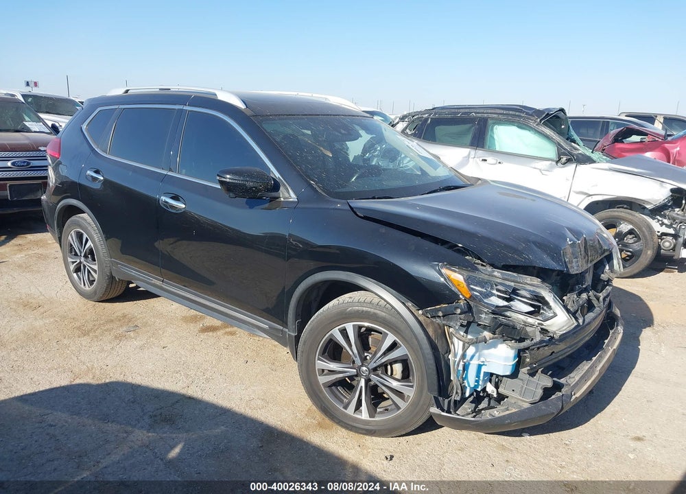 2017 NISSAN ROGUE SL VIN: JN8AT2MV8HW281068