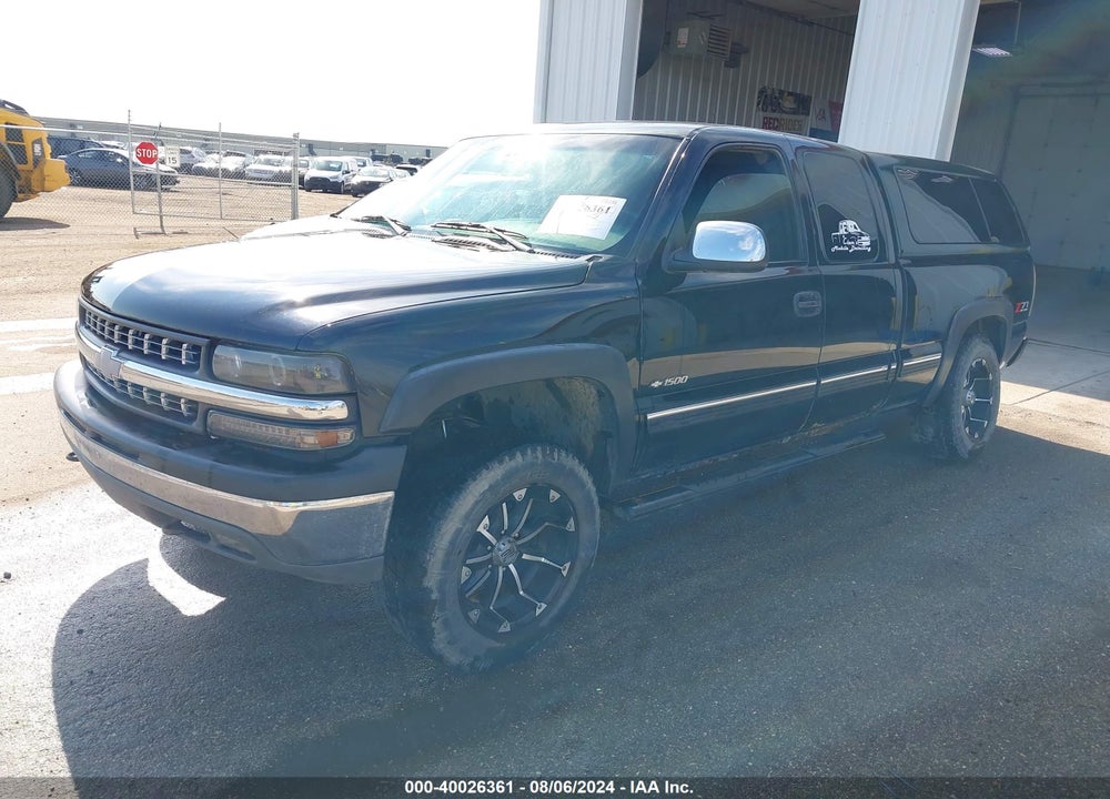2002 CHEVROLET SILVERADO 1500 LS VIN: 2GCEK19T221292857