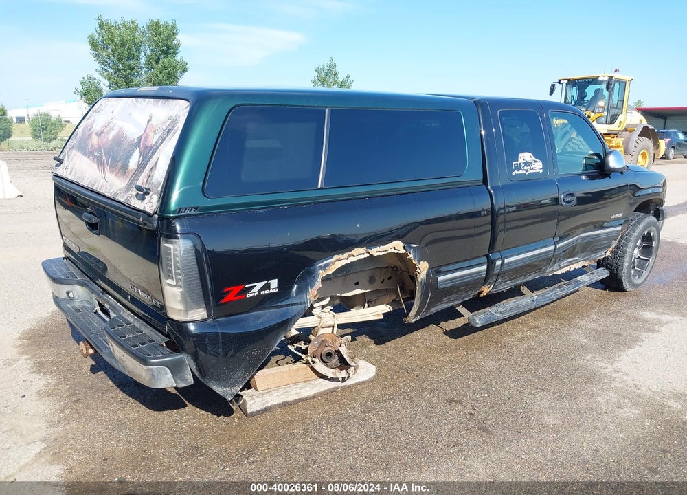 2002 CHEVROLET SILVERADO 1500 LS VIN: 2GCEK19T221292857