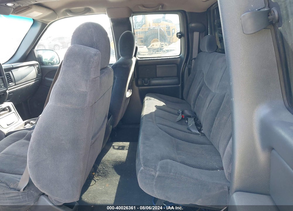 2002 CHEVROLET SILVERADO 1500 LS VIN: 2GCEK19T221292857