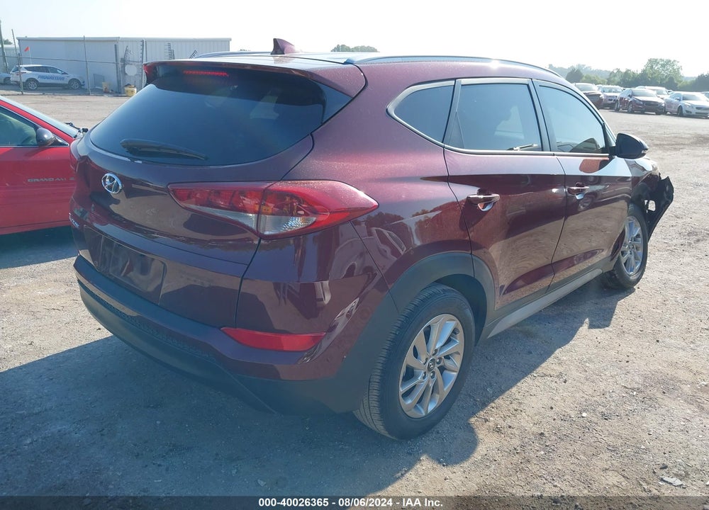2017 HYUNDAI TUCSON SE PLUS VIN: KM8J33A4XHU483236